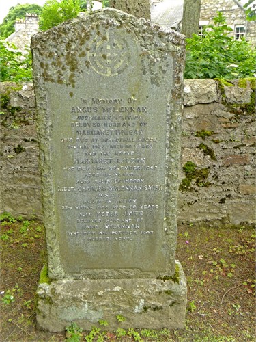 Photo of headstones/Angus McLennan d1922 hdstn Pitlochry New